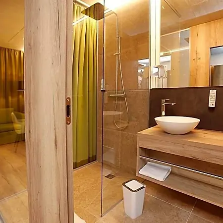 Im Zentrum Fuer Visionen 4* Oberalm